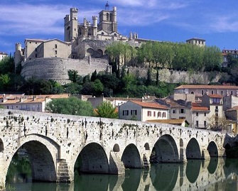 CRUCEROS FLUVIALES CANALES DE FRANCIA CANAL DU MIDI BÉZIERS FRANCE